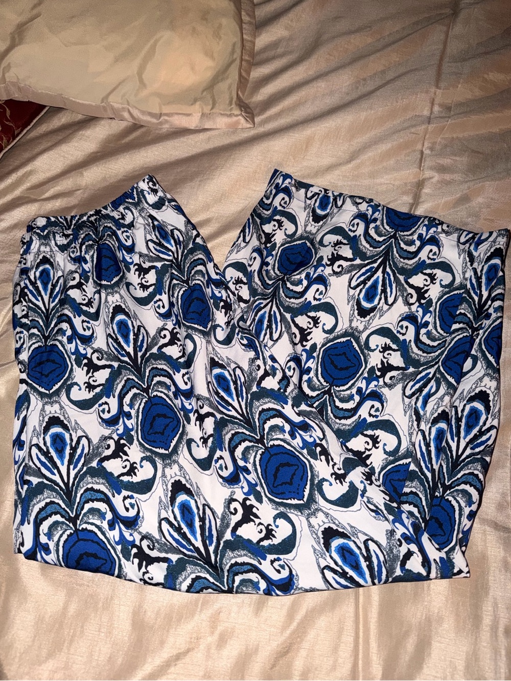 Patterned print wide leg pants